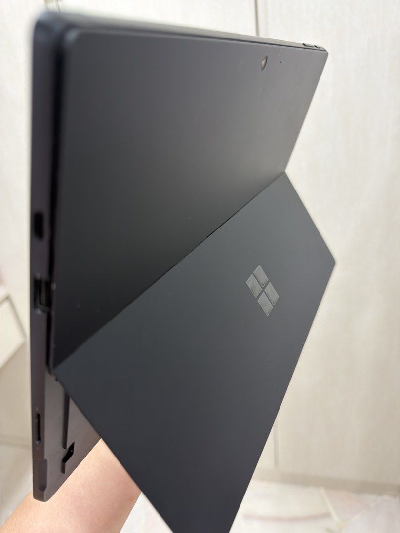 Microsoft Surface Pro 7 412357321515356162