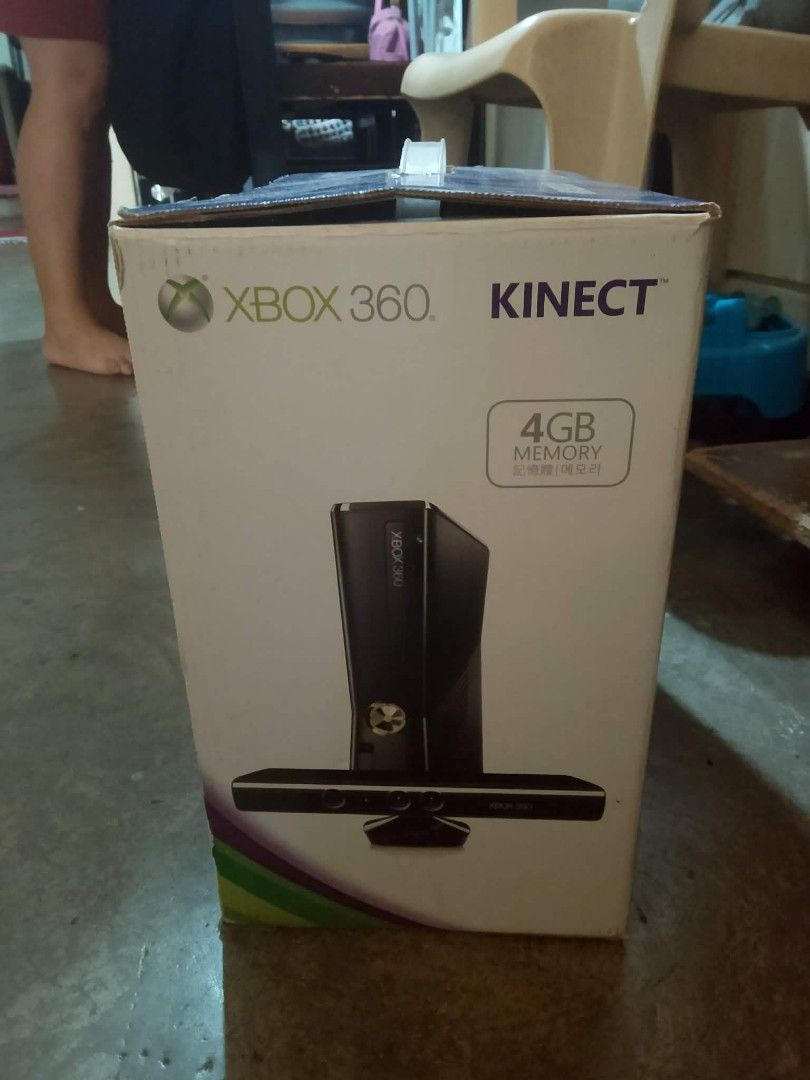Microsoft Xbox 360 4GB Kinect Bundle (Category: Xbox) located in Manila. Submitted by maryjoyenc89891 (Listing ID 1428710984, Image 3). Description: for sale xbox 360 kinect 4GB MEMORY kasama na 36inch TV at 2 wireless controller at mga Bala :) .