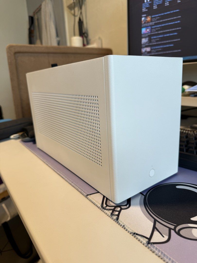 Mini ITX case439446284031774720