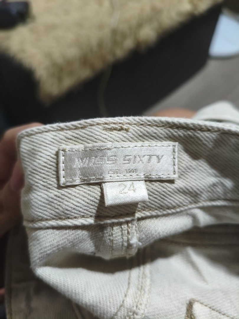 Miss Sixty Beige Jeans Size 24 (Category: Jeans) located in Manila. Submitted by japanplug (Listing ID 1428727218, Image 3). Description: pm for more details .