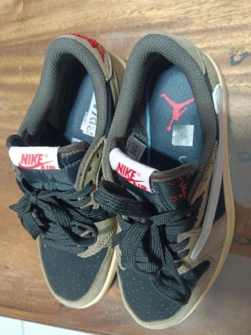 Nike Air Jordan 1 Low Travis Scott (Category: Sneakers) located in Tanauan. Submitted by joselitomariano61-66453 (Listing ID 1428756295, Image 2). Description: Size 37.5, good condition.