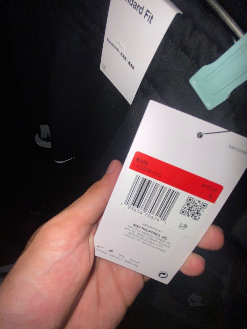 nike alumni youth sz (Category: Shorts) located in Manila. Submitted by glensigua (Listing ID 1428784411, Image 2). Description: youth large only! fit xs to s adult brand new and legit! 995 PESOS ONLY! 📍TONDO MANILA.