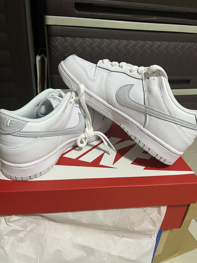 Nike Dunk Low (Category: Sneakers) located in Manila. Submitted by jsams (Listing ID 1428785383, Image 2). Description: Nike dunk low Brandenew orig price: 3895 size 6y/24.5cm.