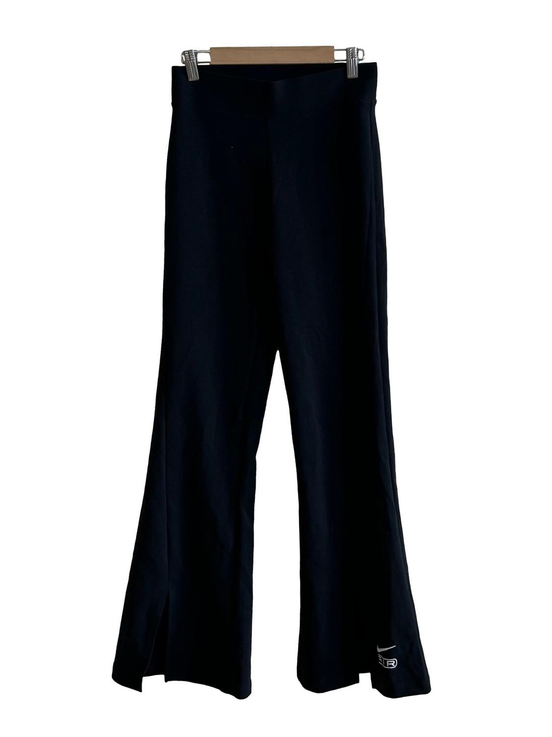 Nike Shadow Black Flare Pants, Women's Fashion, Activewear on Carousell