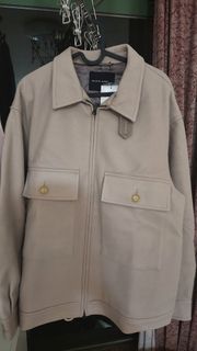 （分類：）位於 。 由 hillc 提交（商品編號 1428715035，圖片 1）。簡介： 。