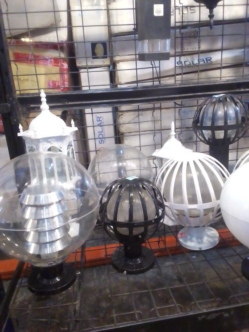Outdoor Wall and Post Lamps (Category: Lighting) located in Manila. Submitted by maria123_a (Listing ID 1428662876, Image 2). Description: outdoor lights dm me for the price.