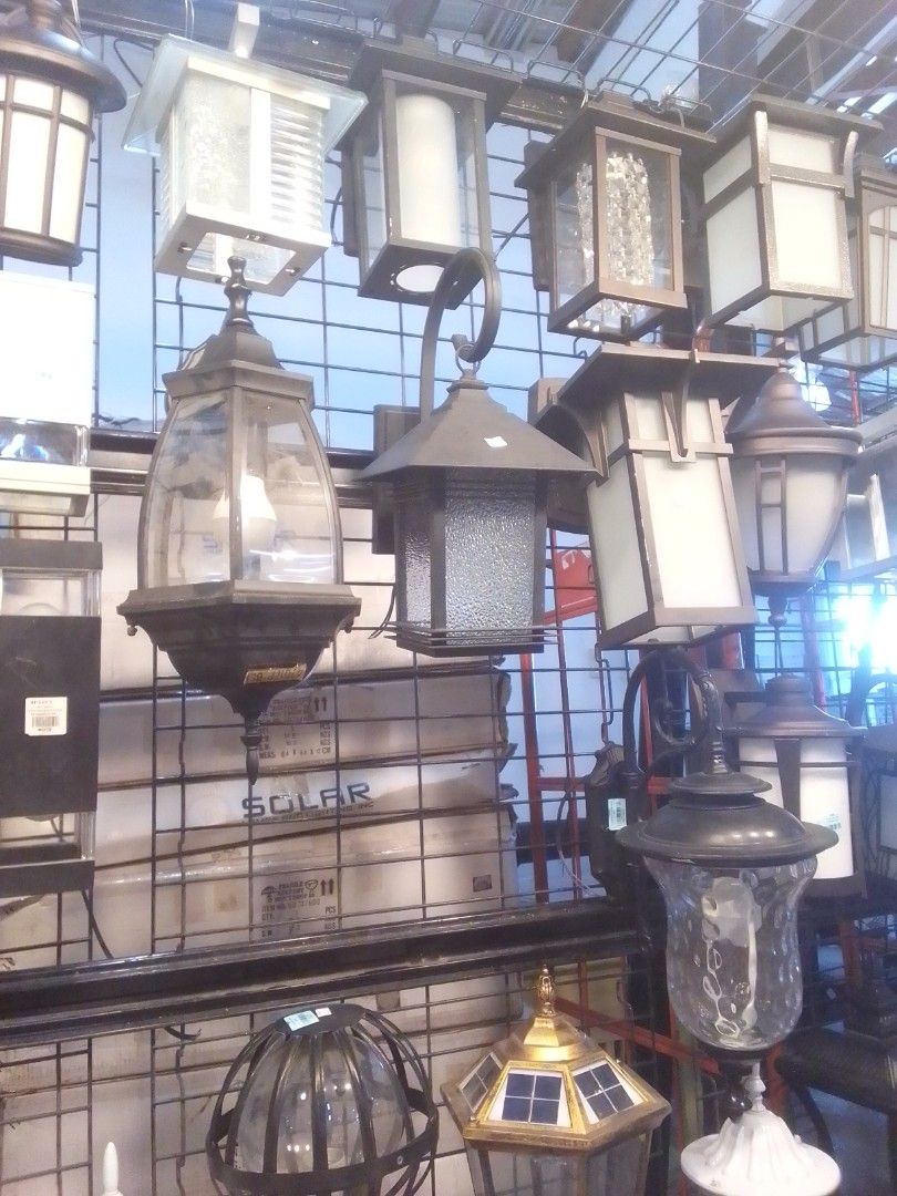 Outdoor Wall and Post Lamps (Category: Lighting) located in Manila. Submitted by maria123_a (Listing ID 1428662876, Image 3). Description: outdoor lights dm me for the price.