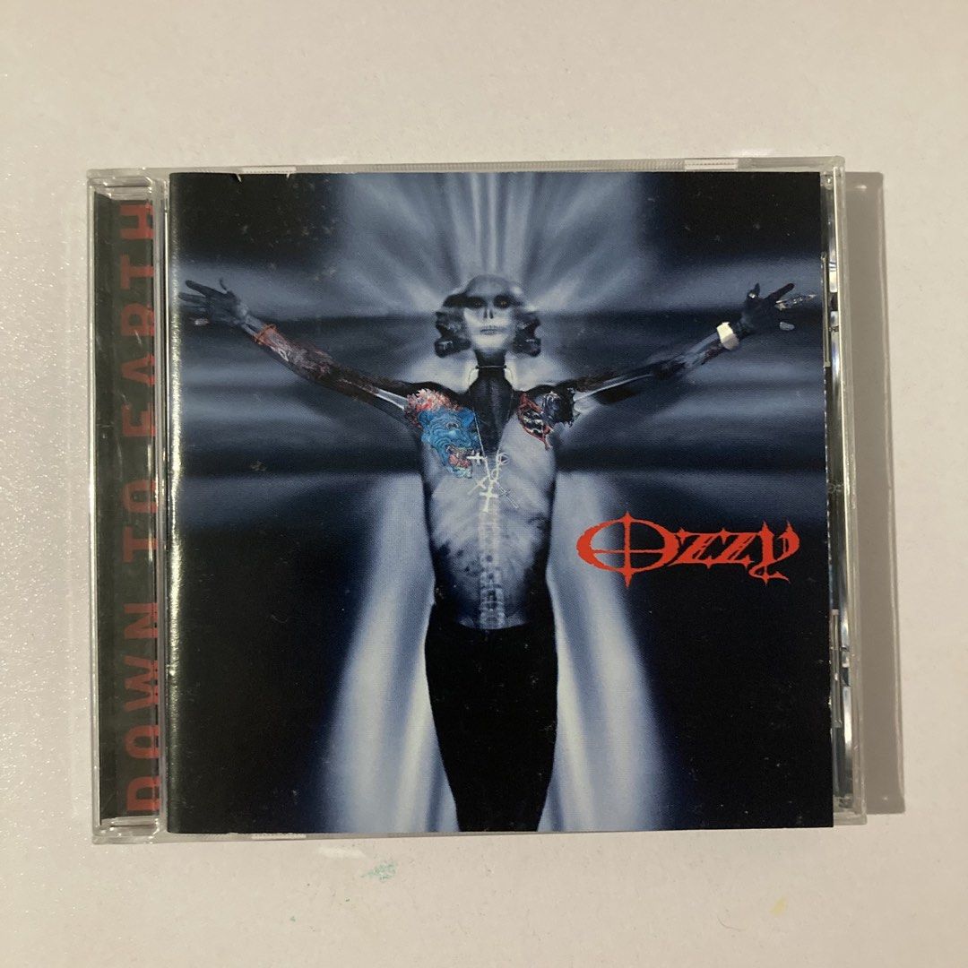 Ozzy Osbourne - Down To Earth (Category: CDs & DVDs) located in Angeles City. Submitted by BLCKDistro (Listing ID 1428717389, Image 1). Description: Disc - VG+ condition GCash J&T Express.