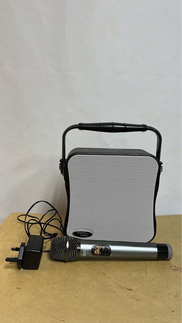 Portable PA Amplifier SMPA-201WL with Microphone