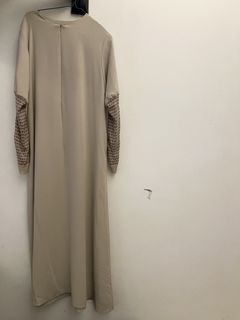 (Kategori: ) berada di . Dikirim oleh hellomisshello (ID iklan 1428616352, Gambar 1). Deskripsi: .