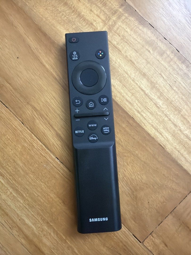 Samsung S27CM500EE 27-inch Monitor with Remote, Computers & Tech, Parts ...