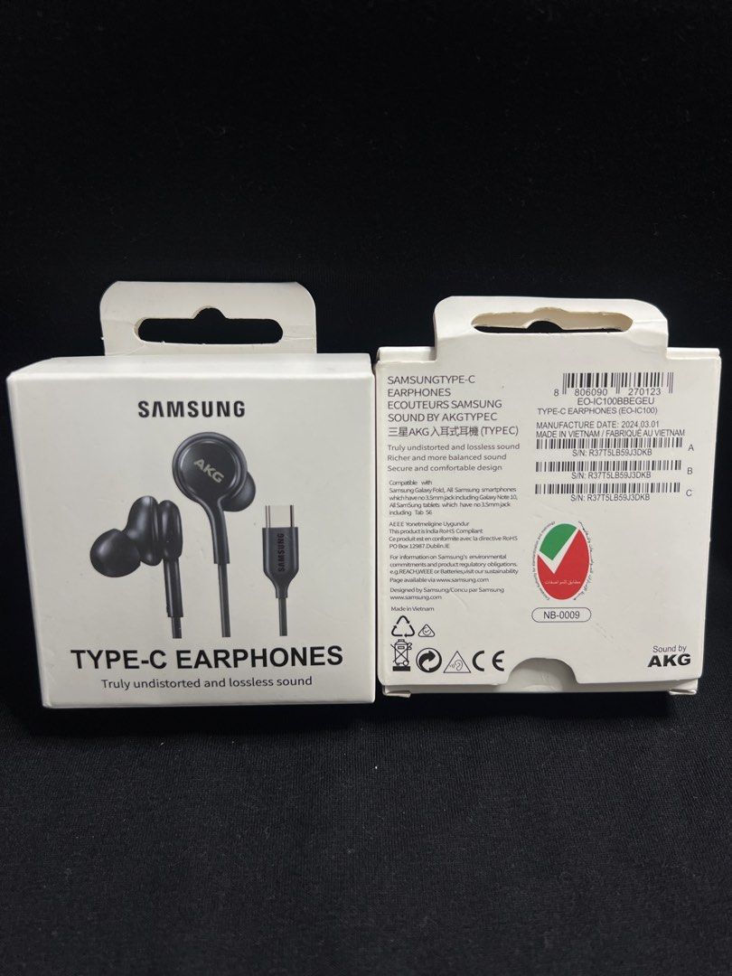 Samsung Type-C Earphones by AKG (Category: Earphones) located in Manila. Submitted by as_onlineshop11 (Listing ID 1428698931, Image 1). Description: .