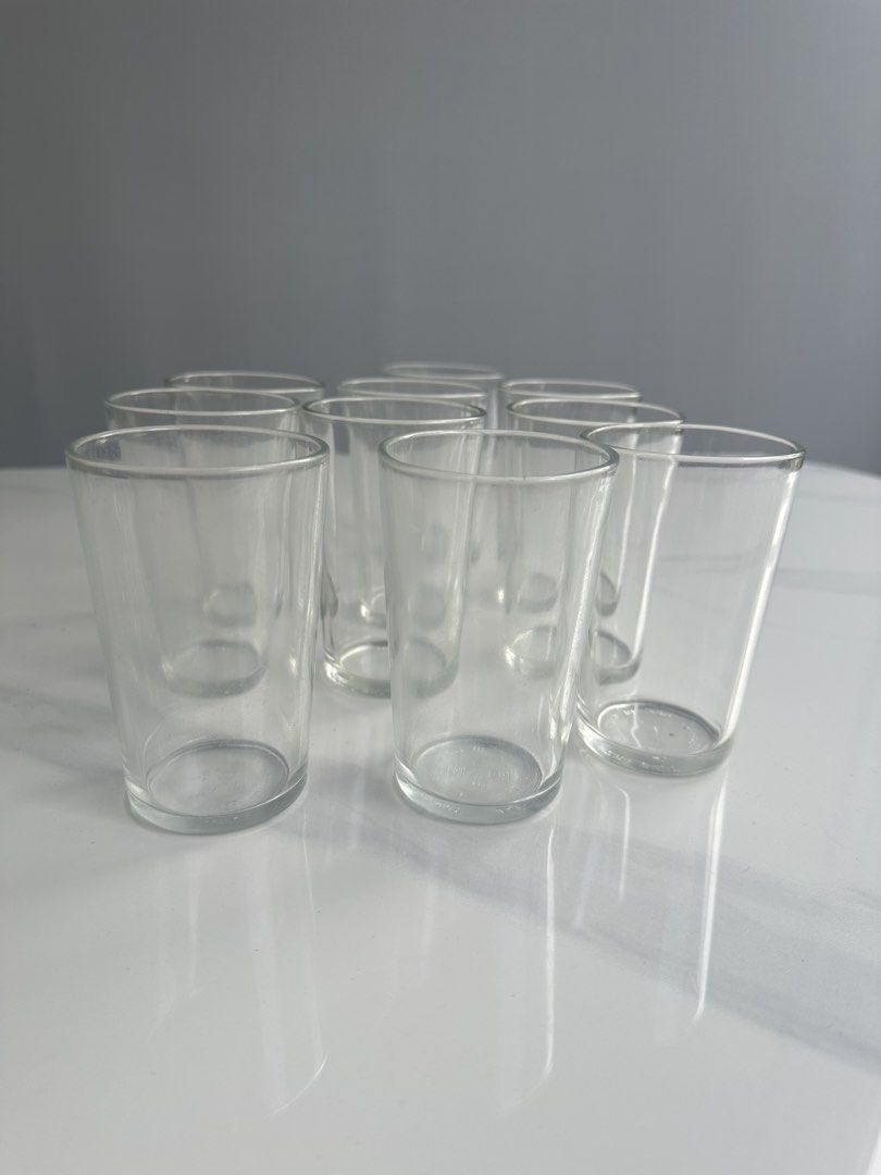 Set of 10 Clear Drinking Glasses455028567274301440
