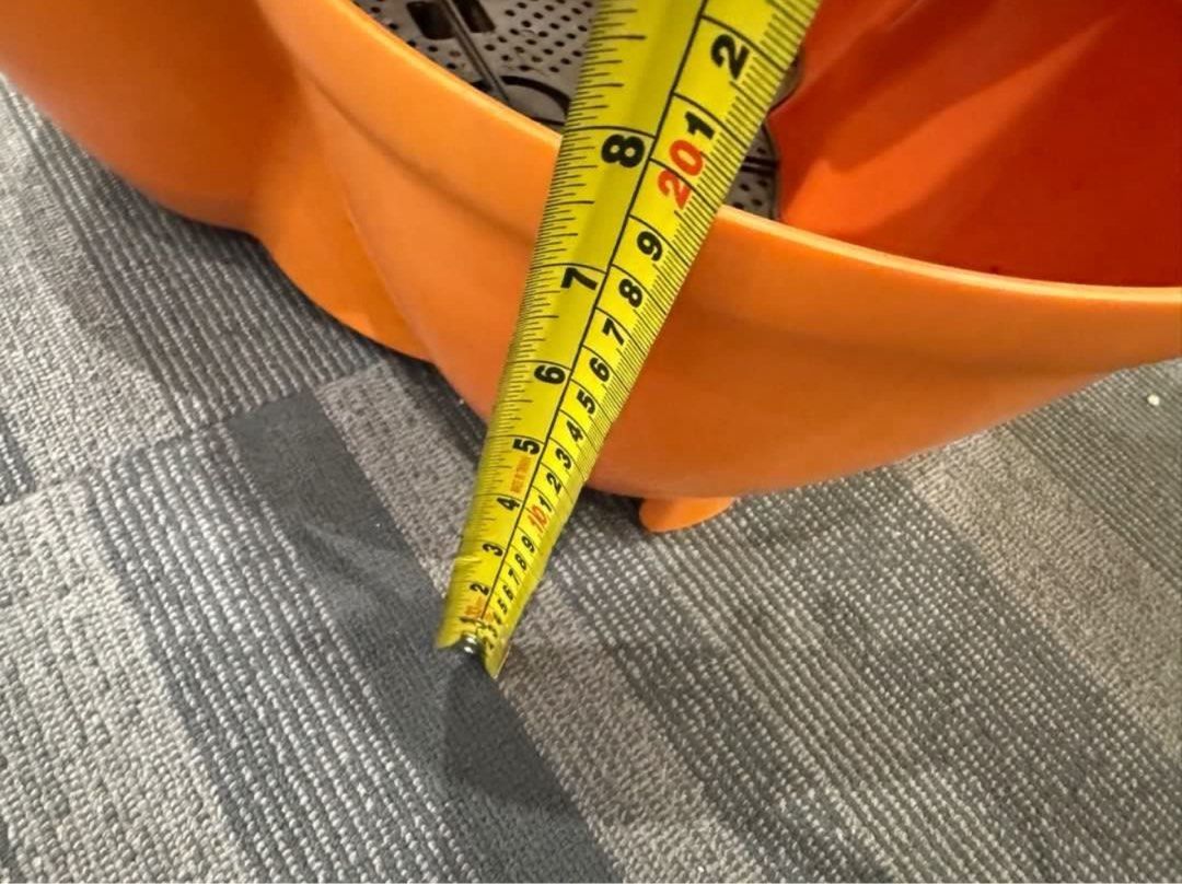 Stackable Orange Planter (Category: Pots & Planters) located in Singapore. Submitted by naturetrend (Listing ID 1428687359, Image 3). Description: Total 7 pieces for $10 only.