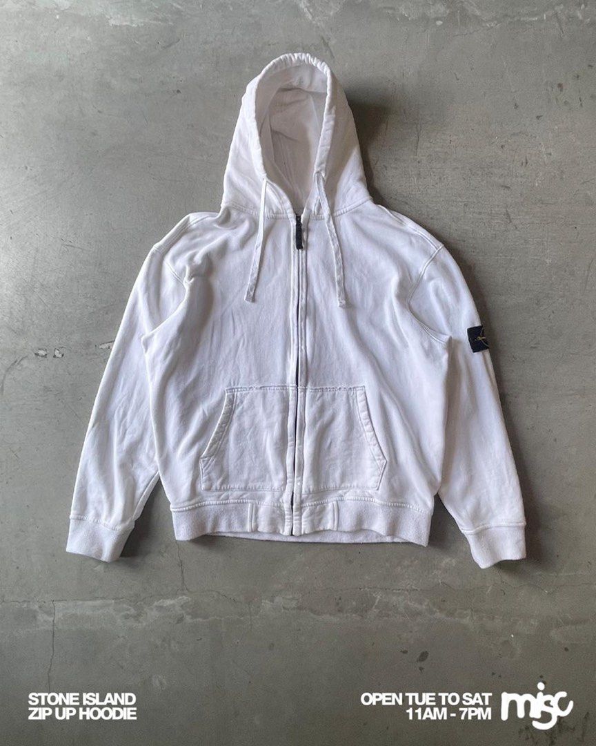 STONE ISLAND ZIP UP HOODIE (Category: Coats, Jackets and Outerwear) located in Angeles City. Submitted by misc.store_ (Listing ID 1428750769, Image 1). Description: .