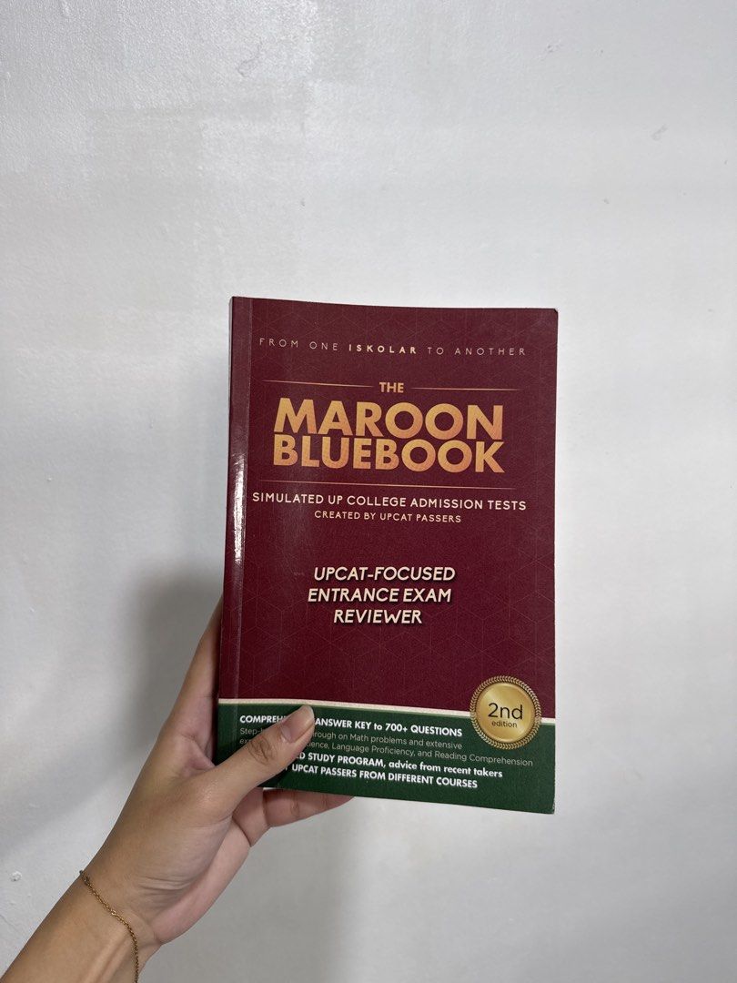 The Maroon Bluebook UPCAT Reviewer (Category: Textbooks) located in Rizal. Submitted by _shinnnb (Listing ID 1428668321, Image 1). Description: .