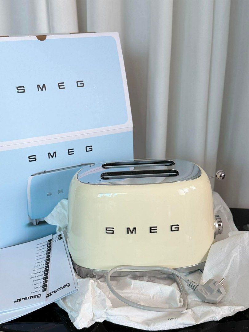 Toaster Bread (Category: Ovens & Toasters) located in Manila. Submitted by grandtree-aa68 (Listing ID 1428735269, Image 1). Description: Authenticity is not guaranteed S M E *G.