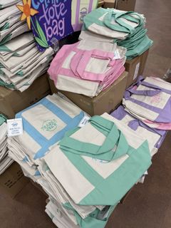 （分類：）位於 。 由 anabelle13 提交（商品編號 1428744810，圖片 1）。簡介： 。