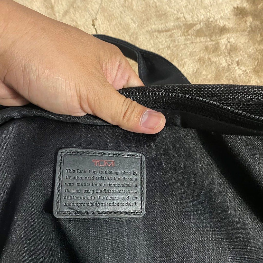 Tumi Black Briefcase (Category: Briefcases) located in Roxas City. Submitted by thrifted.trilogy (Listing ID 1428607770, Image 3). Description: Tumi T-pass Briefcase w/ OG Strap Height: 12.5” Width: 15.5” No issue COD/COP via LBC (Need DP) Location: Western Visayas Negotiable Pm me for more details.