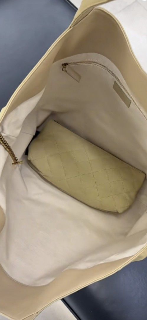 YSL icare maxi (PRE ORDER) (Category: Luxury Bags & Wallets) located in Las Pinas. Submitted by glamdustph (Listing ID 1428718537, Image 3). Description: 💯 authentic STAFF SALE retail price 294,000 at least 80k dp 2-3 weeks eda via air cargo plus loc sf thank you.