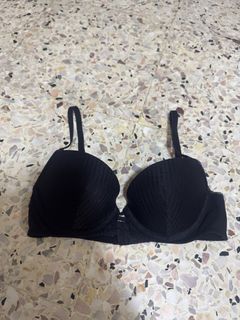 (Category: ) located in . Submitted by xxfundme (Listing ID 1428826281, Image 1). Description: .