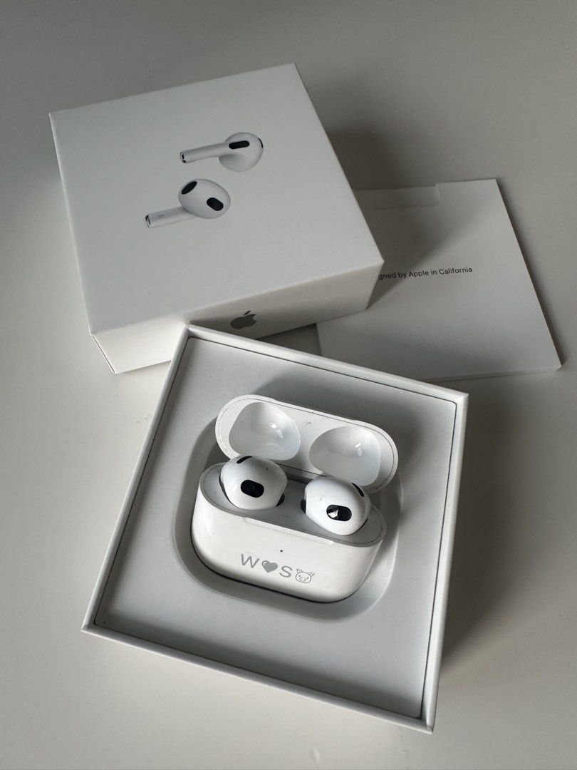 Apple AirPods 3rd Generation