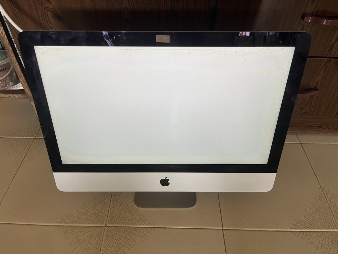 Apple iMac A1418 - Not Booting411556816859975680