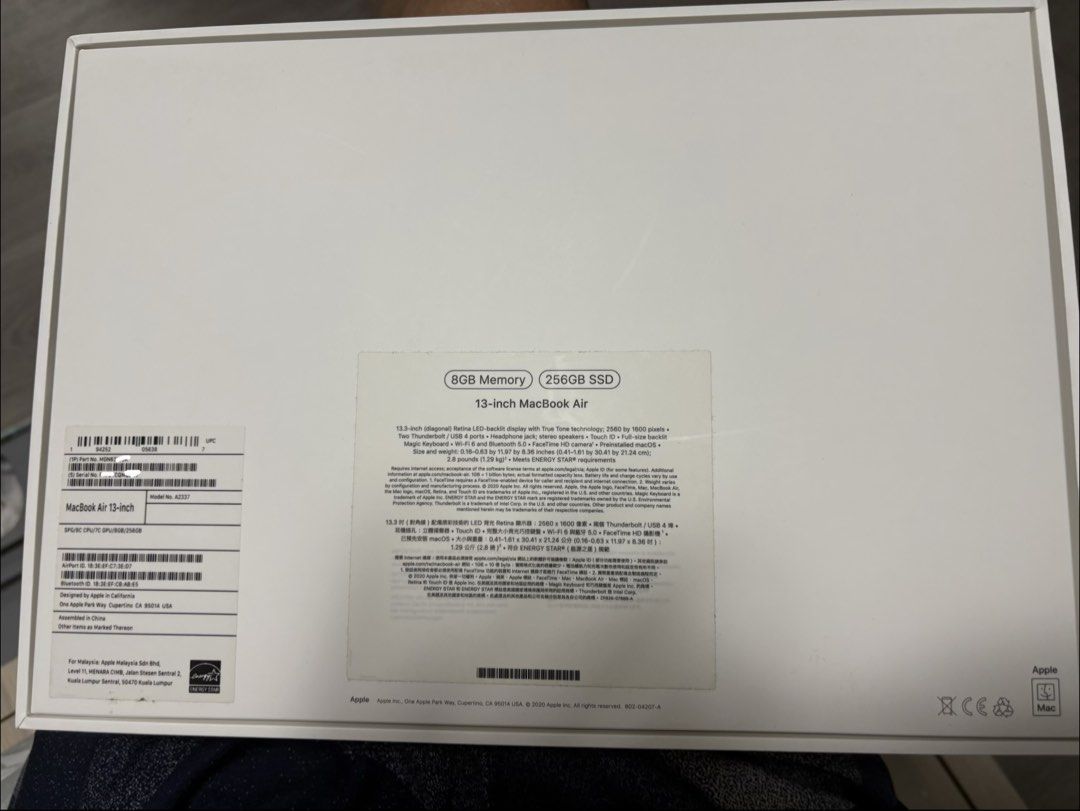 Apple MacBook Air 13-inch412348711259361282
