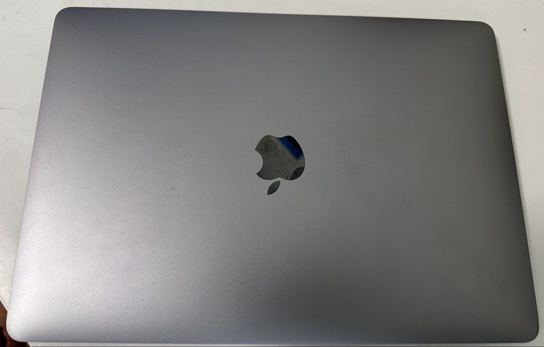 Apple MacBook Pro 13-inch (2020)412351029639925761