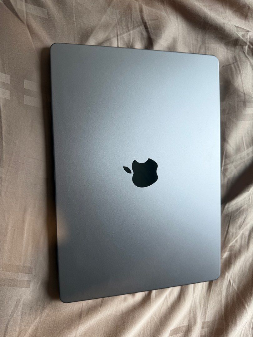Apple MacBook Pro 14-inch (2021)