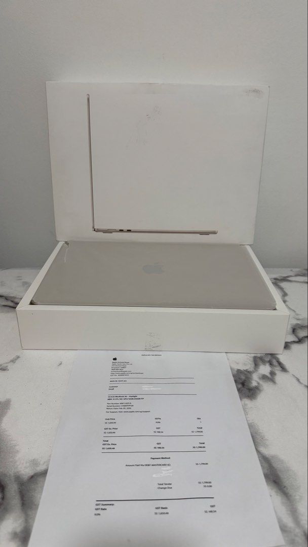 Apple MacBook Pro 15-inch412346352099676162
