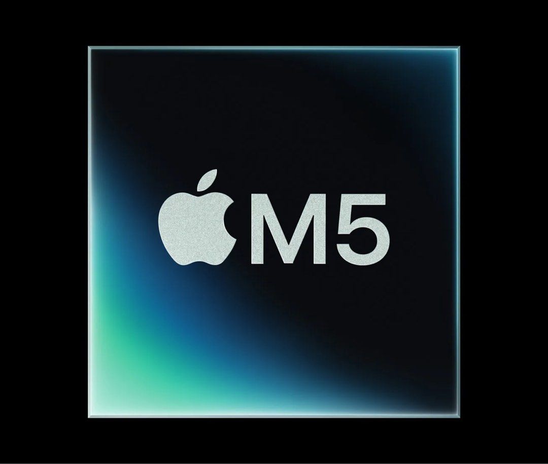 Apple MacBook Pro M5412347138268866561
