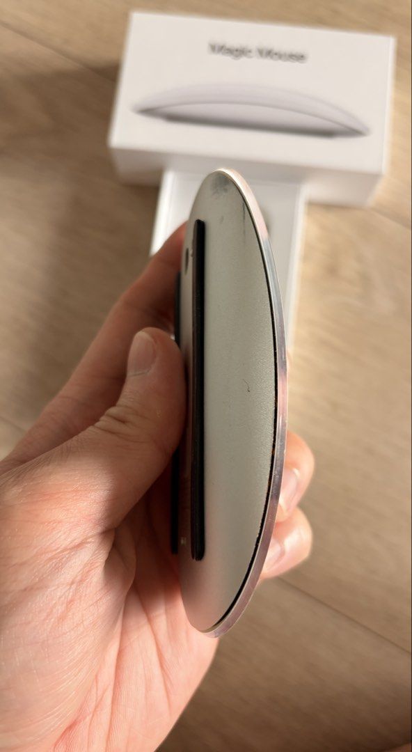 Apple Magic Mouse Model A1657454139160056965126