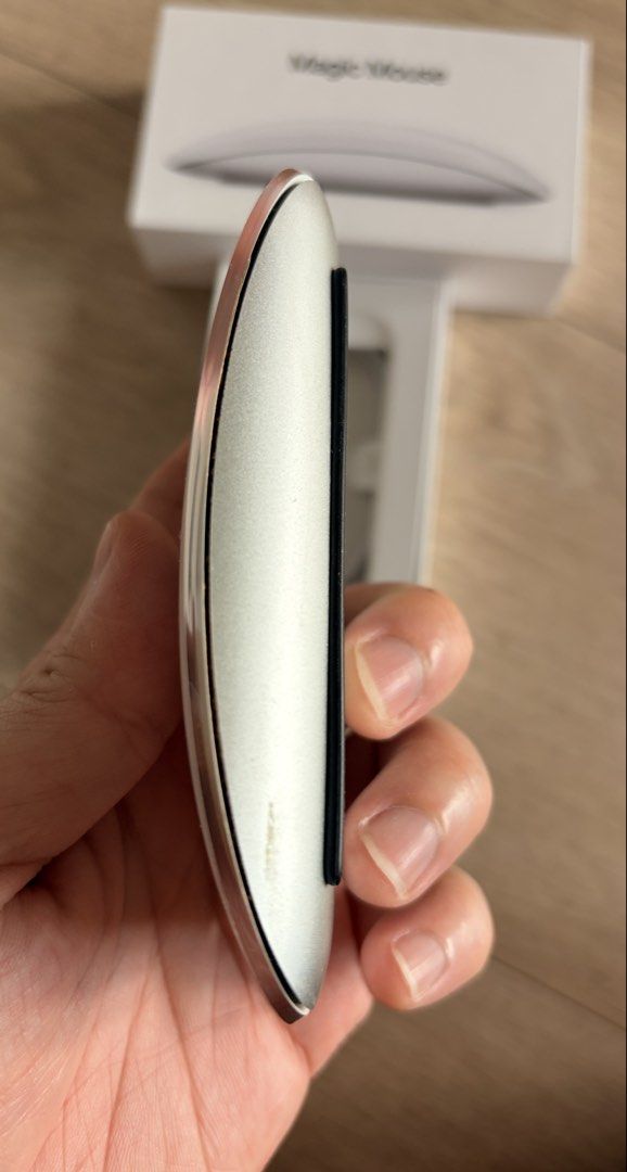Apple Magic Mouse Model A1657454139160056965125