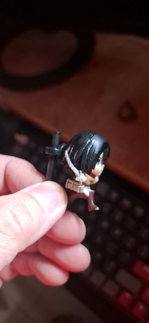 Attack on Titan Mikasa Ackerman Figure chibi (Category: Figurines & Statues) located in Valenzuela. Submitted by winssian (Listing ID 1428821868, Image 2). Description: displayed only.