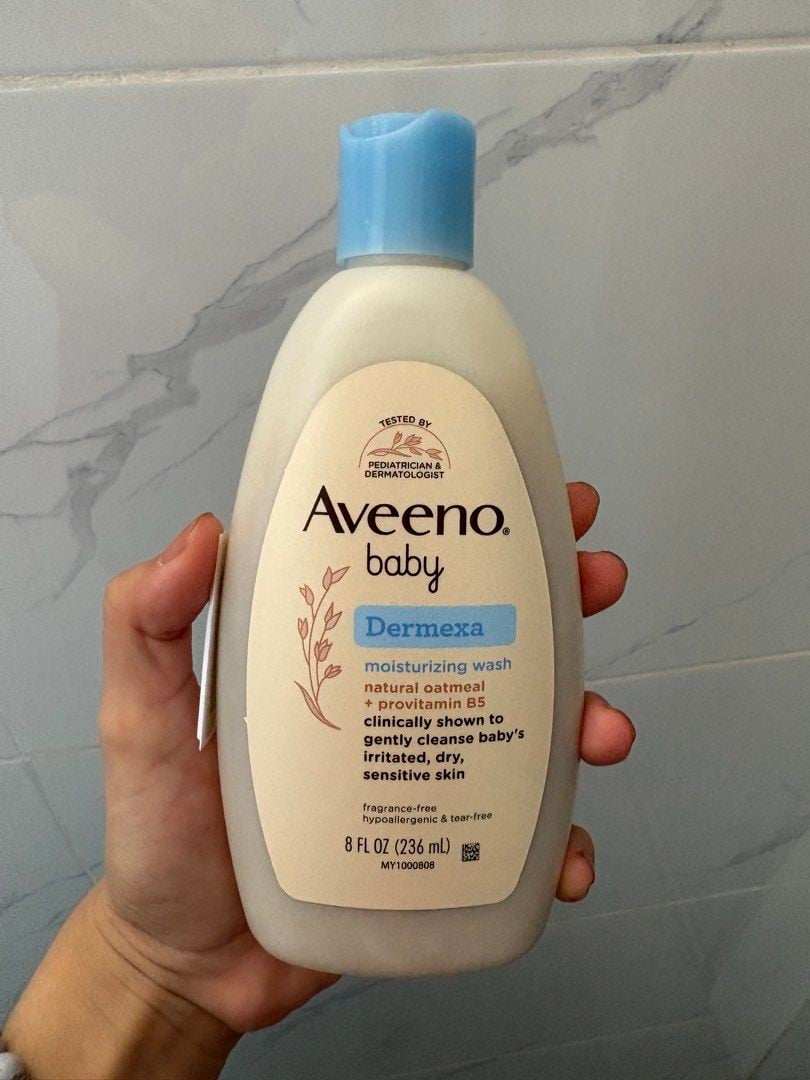 Aveeno baby, Beauty & Personal Care, Bath & Body, Body Care on Carousell