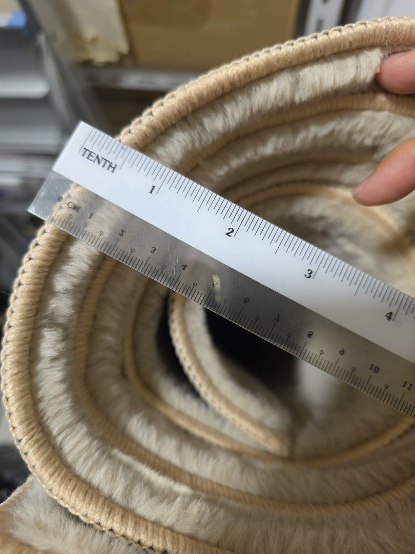 Beige carpet (Category: Carpets & Mats) located in Singapore. Submitted by minee (Listing ID 1428874607, Image 2). Description: size 140cm*200cm. rectangular shape. colour: Beige bought $70 didnt suit my house deco. so didn't use it. as good as new not looking for trade. self collection at my block in tampines .