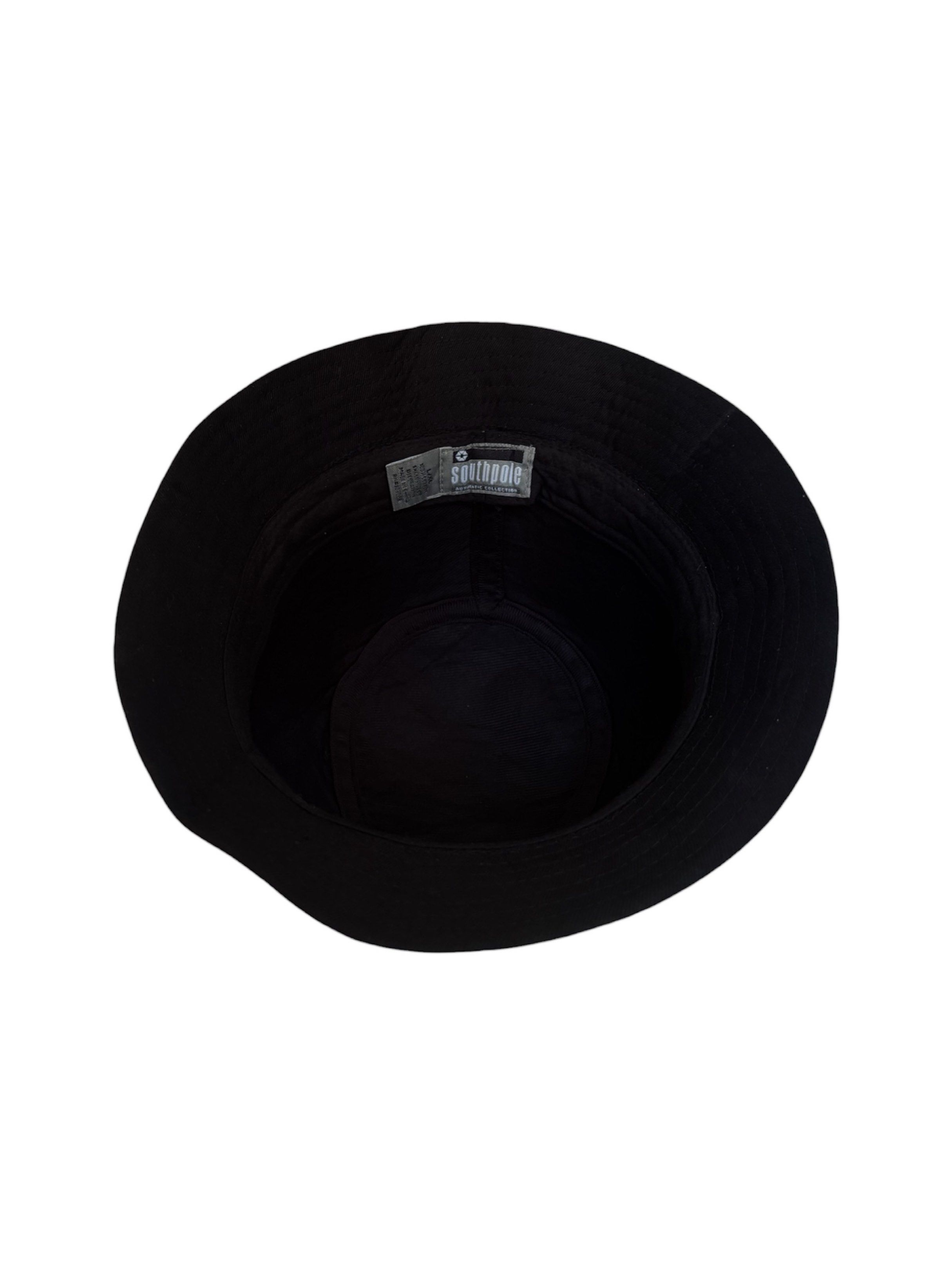 bucket hat (Category: Caps & Hats) located in Candelaria. Submitted by drizzy.fitz.ph (Listing ID 1428809893, Image 2). Description: SOUTHPOLE BUCKET HAT (OSFA).
