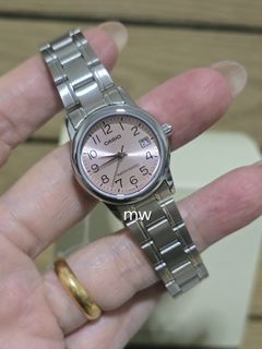 (Category: ) located in . Submitted by watchgalaxy (Listing ID 1428808967, Image 1). Description: .