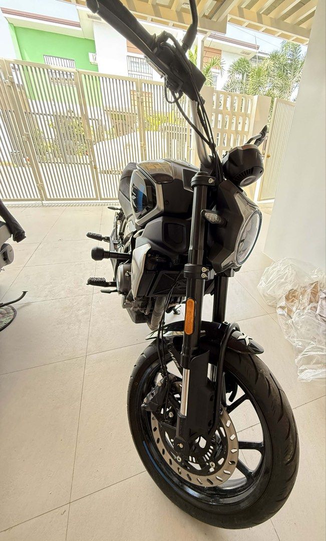 CFMOTO 300CL-X (Category: Motorbikes for Sale) located in Manila. Submitted by hdgmdfkr (Listing ID 1423555141, Image 2). Description: CFMOTO 300 CL-X Brand new Condition 300 odo only Complete papers First owner Negotiable upon viewing.
