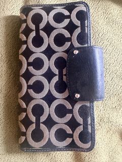(Category: ) located in . Submitted by lovely3s (Listing ID 1428890517, Image 1). Description: .
