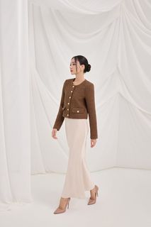 (Category: ) located in . Submitted by obsessedwithshopping (Listing ID 1428854362, Image 1). Description: .