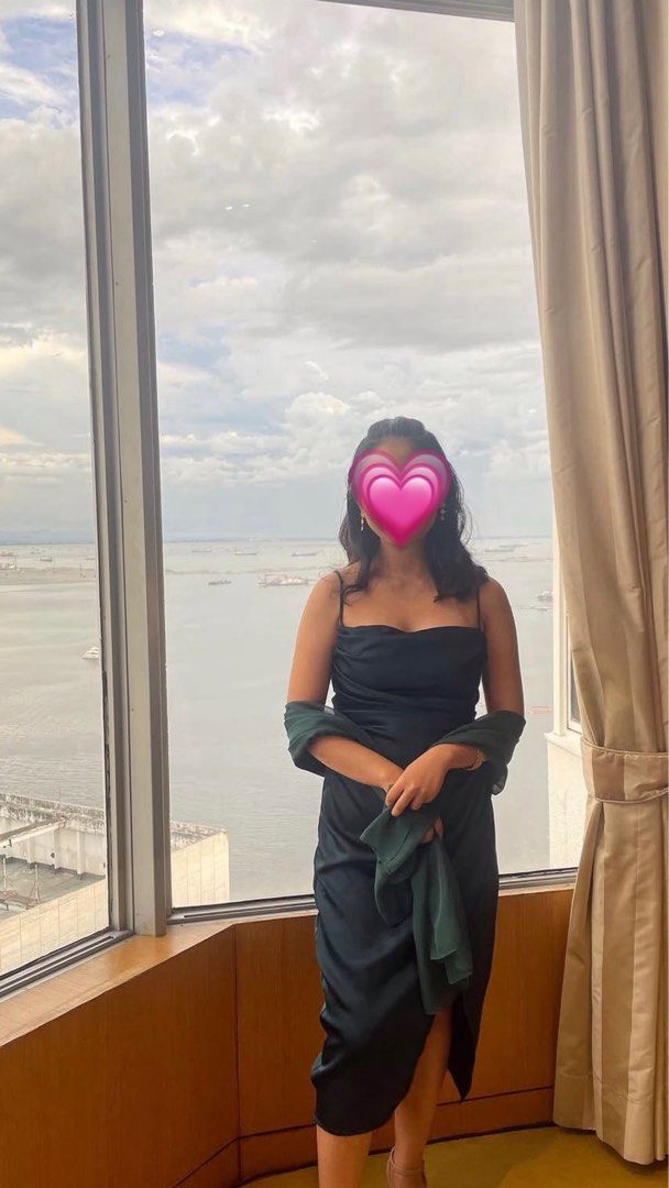 Dark Green Satin Midi Dress (Category: Dresses) located in Ibaan. Submitted by victoridee (Listing ID 1428949953, Image 1). Description: Worn only once during a formal event. Still in good condition. Location: Taft, Manila.