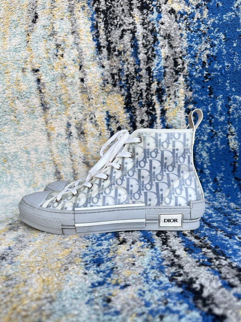 Dior B23 High Top Sneakers Size: 44 (Category: Sneakers & Footwear) located in Paranaque City. Submitted by changingclassic (Listing ID 1428944298, Image 1). Description: Dior B23 High Top Sneakers -Authentic 💯 -With entrupy - replacement paperbag and box -Actual photos posted, what you see what you get -Sign of used kindly check all the attached photos DM FOR INTERESTED.