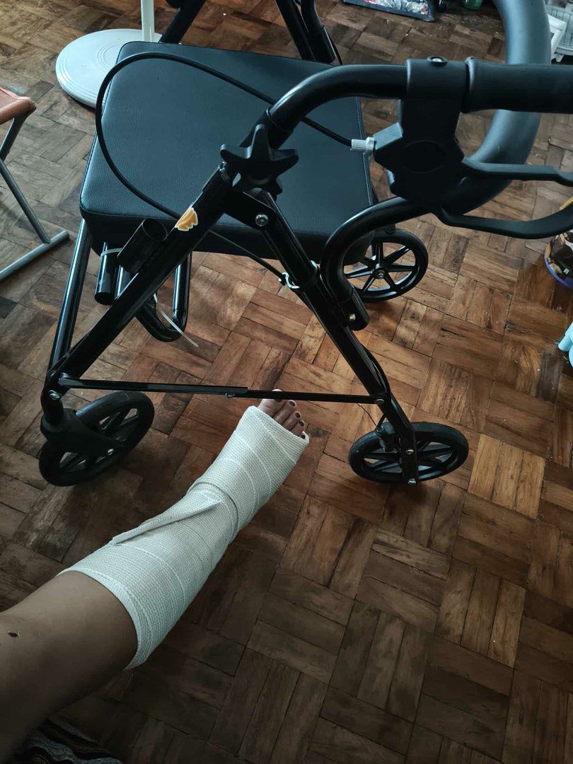 Foldable Black Walker with Seat (Category: Wheelchairs) located in Manila. Submitted by jny.selling (Listing ID 1428862043, Image 2). Description: Negotiable ,, foldable walker with seat n utility box under .