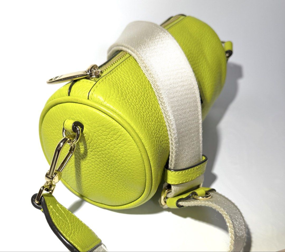 Furla Dafne Mini Crossbody Bag (Category: Luxury Bags & Wallets) located in Bulacan. Submitted by arianecleansupcloset (Listing ID 1428868510, Image 2). Description: No inclusions, but guaranteed authentic Issues: - missing pouch - make up stains inside.