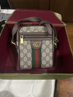 (Category: ) located in . Submitted by joseluxtrade (Listing ID 1428972936, Image 1). Description: .