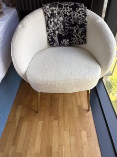 (Category: ) located in . Submitted by jayjay4 (Listing ID 1428960868, Image 1). Description: .