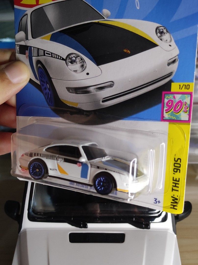 Hot Wheels '96 Porsche Carrera (White) // 150php (Category: Vehicle & Diecast Models) located in Quezon City. Submitted by edrielgp (Listing ID 1428873883, Image 2). Description: Hot Wheels '96 Porsche Carrera (White) // 150php Please CHECK my other Hot Wheels and other items listed for sale in my profile. Bawal sa maselan Can do COD around visayas ave quezon city and around congressional avenue near sm cherry, circle c, minimum 2 items and depen