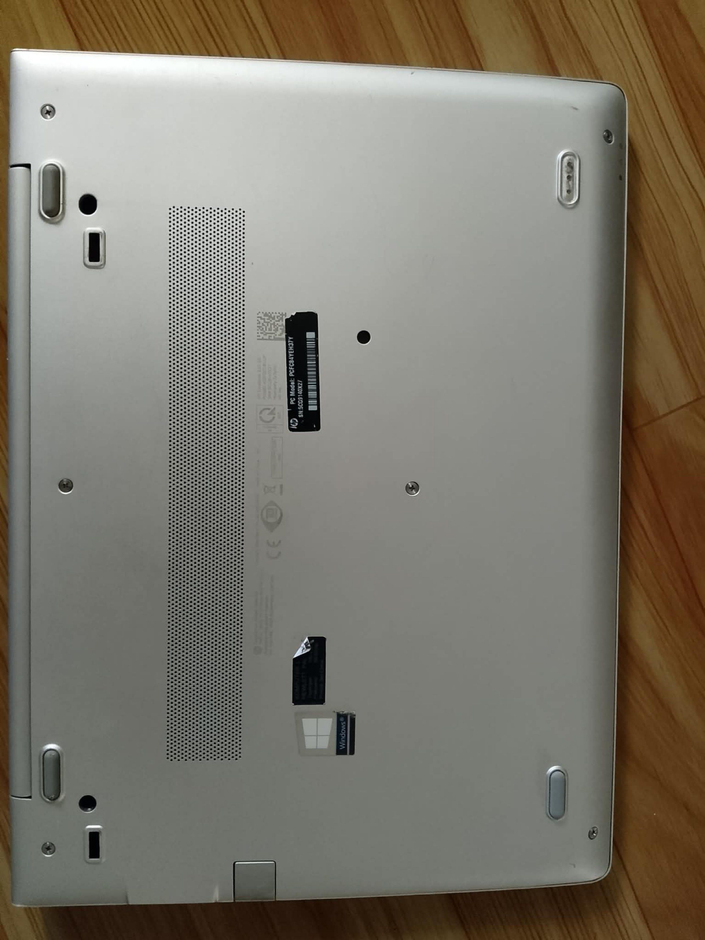 HP EliteBook Laptop412351032554967044